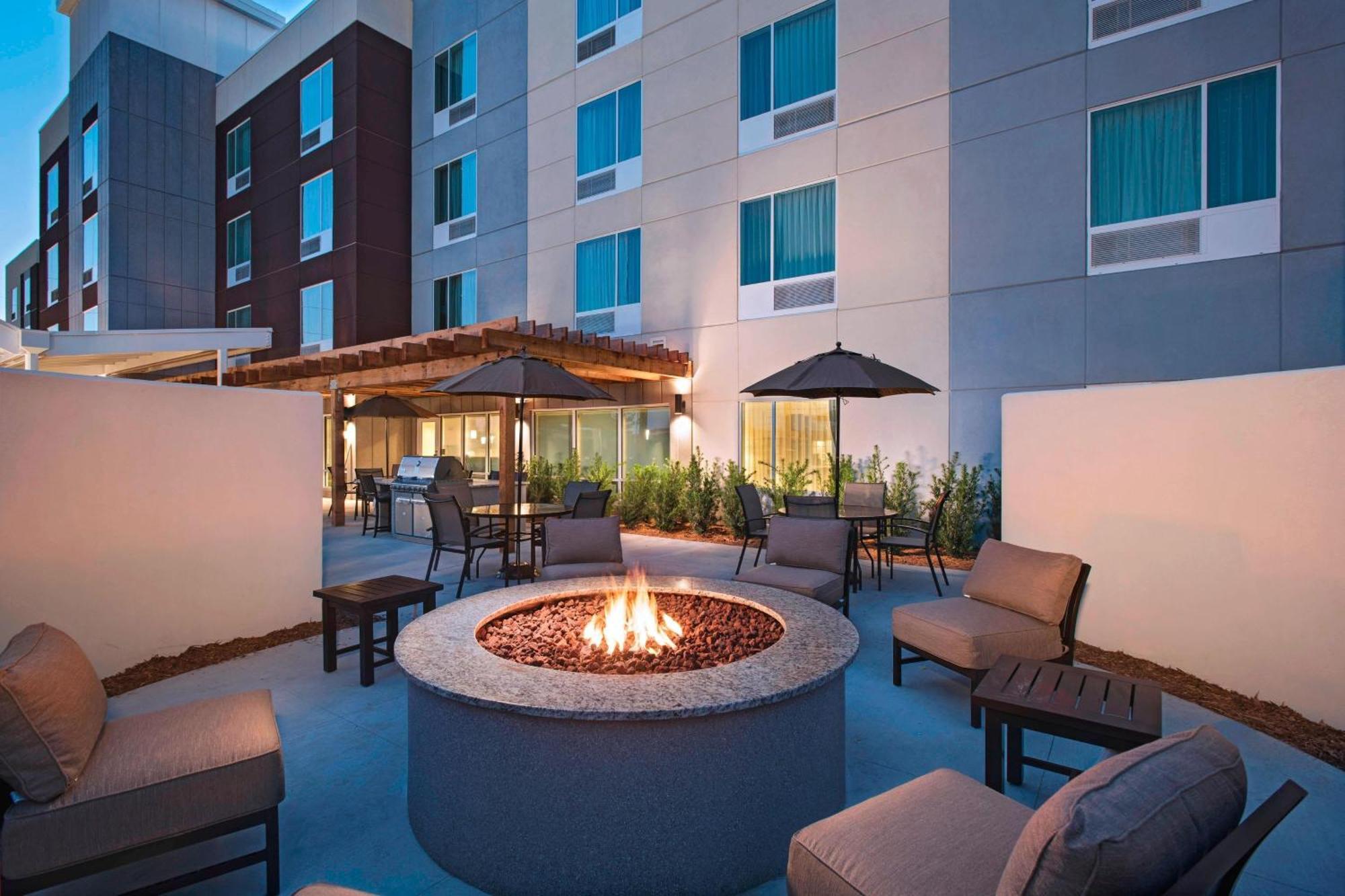 Towneplace Suites By Marriott Lakeland Exterior foto